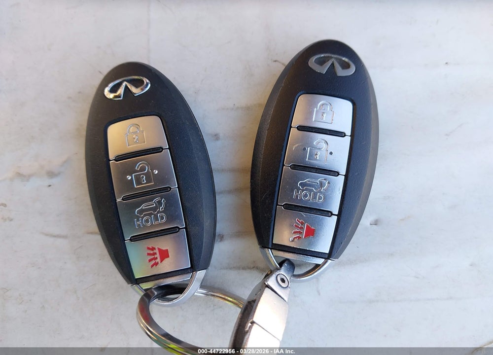 2008 INFINITI QX56 VIN: 5N3AA08C78N911332