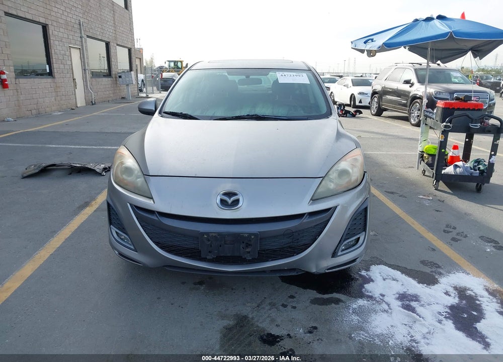 2011 MAZDA 3 S SPORT VIN: JM1BL1U69B1385656