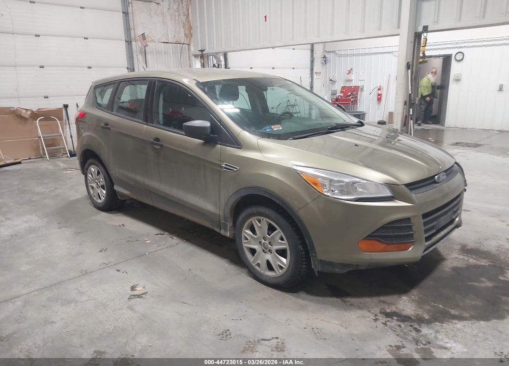 2014 FORD ESCAPE S VIN: 1FMCU0F71EUA94150