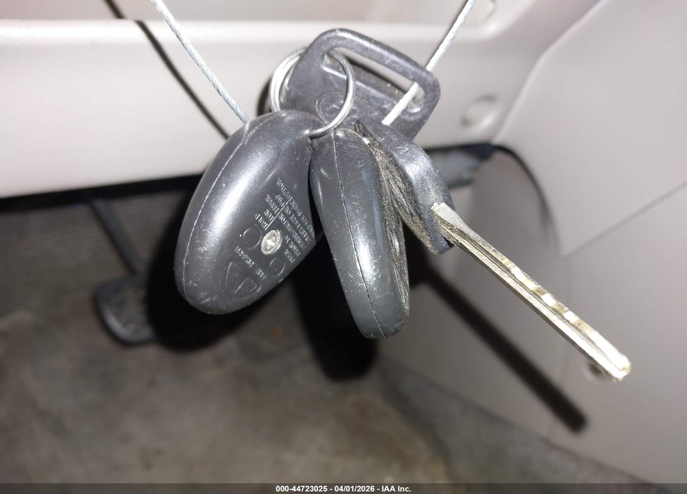 2002 TOYOTA RAV4 VIN: JTEGH20V820061884