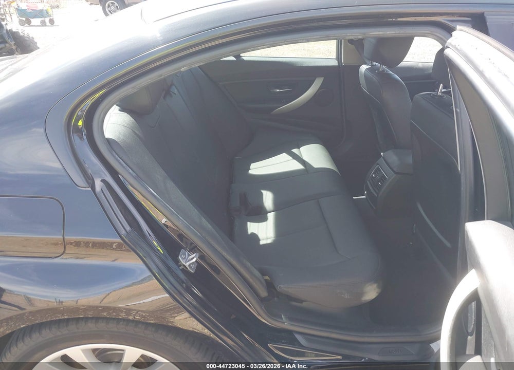 2016 BMW 320I VIN: WBA8A9C56GK618219