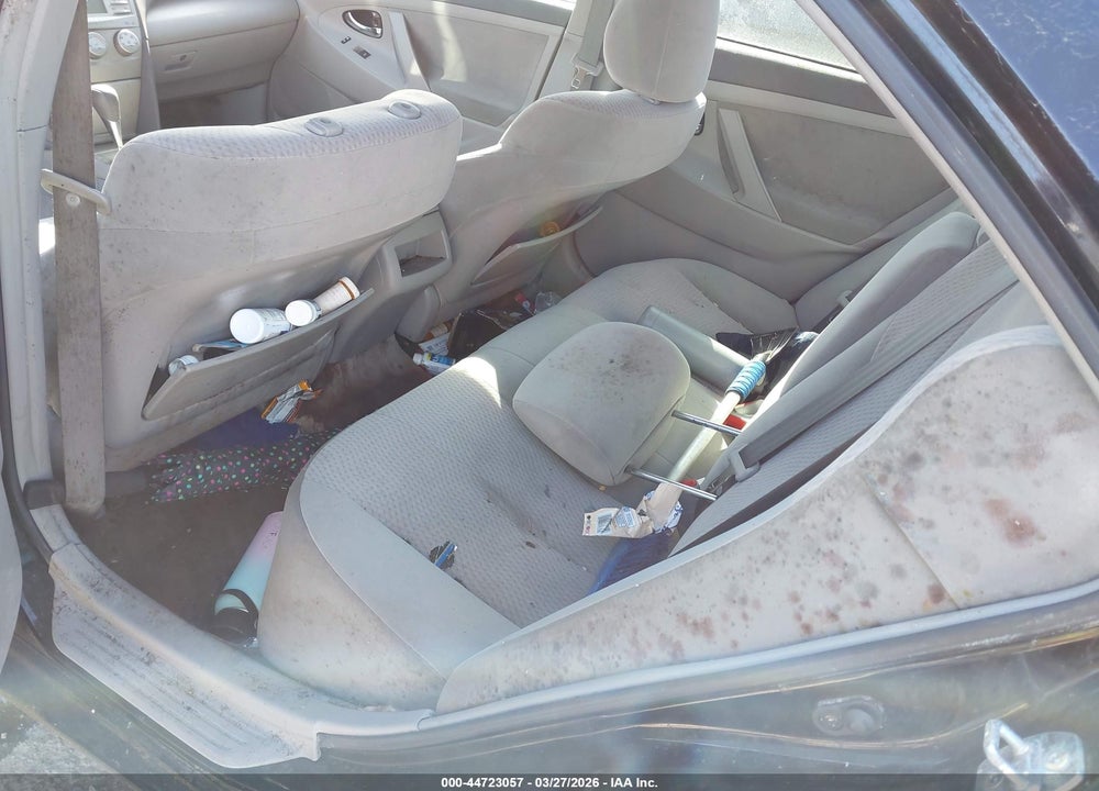 2011 TOYOTA CAMRY LE VIN: 4T1BF3EK4BU139204