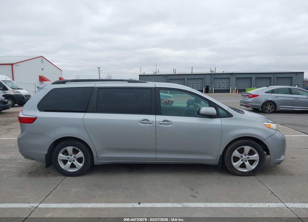 2016 TOYOTA SIENNA LE 8 PASSENGER VIN: 5TDKK3DC3GS729691