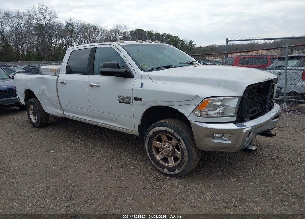 2013 RAM 2500 SLT VIN: 3C6TR5JT8DG528418