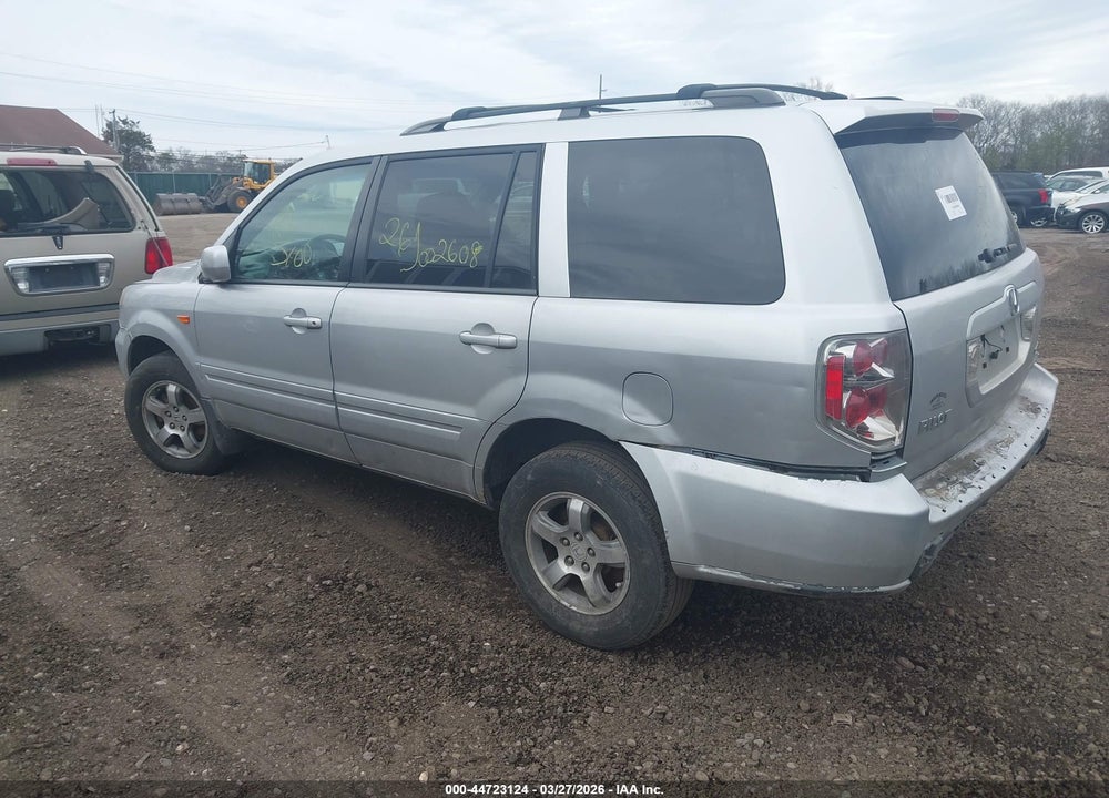 2007 HONDA PILOT EX VIN: 2HKYF18457H524983