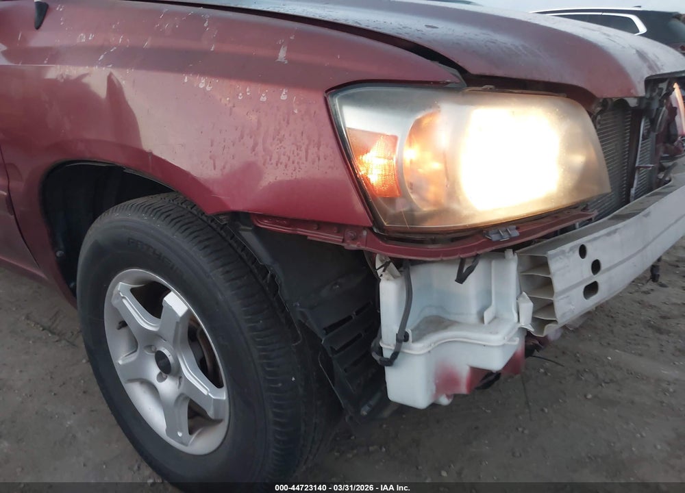 2005 TOYOTA HIGHLANDER VIN: JTEGD21A550127366