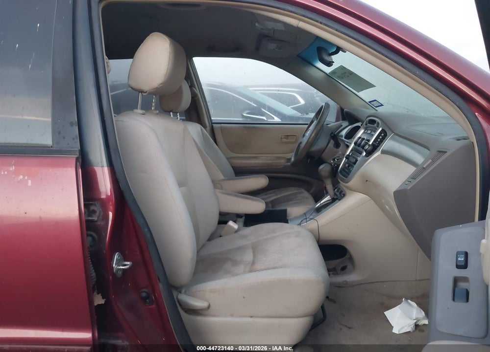 2005 TOYOTA HIGHLANDER VIN: JTEGD21A550127366