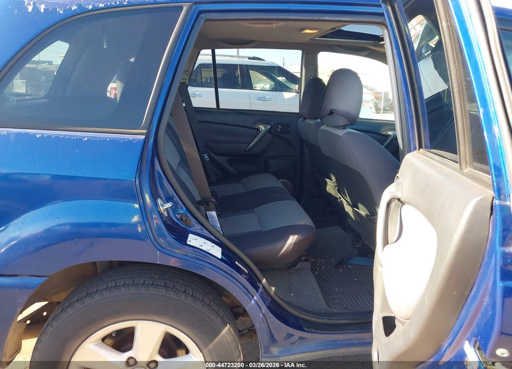 2004 TOYOTA RAV4 VIN: JTEGD20V040043541
