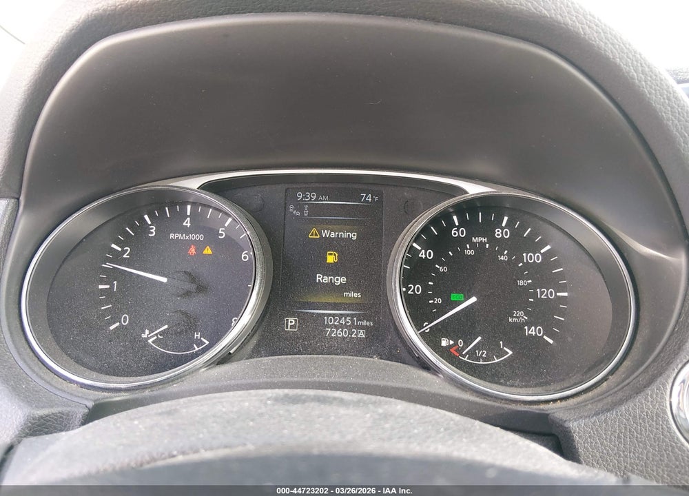 2015 NISSAN ROGUE SL VIN: 5N1AT2MV5FC825421