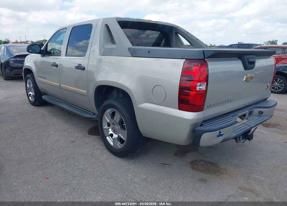 2007 CHEVROLET AVALANCHE 1500 LS VIN: 3GNEC12017G301244