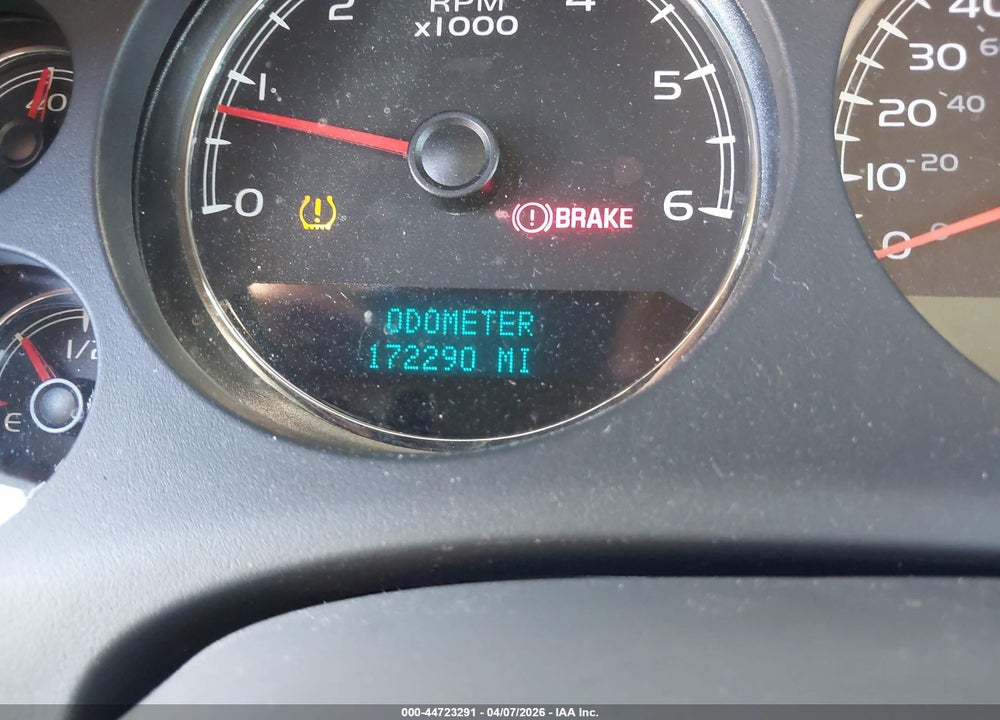 2007 CHEVROLET AVALANCHE 1500 LS VIN: 3GNEC12017G301244