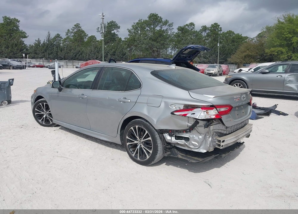 2020 TOYOTA CAMRY SE VIN: 4T1G11AK6LU900556
