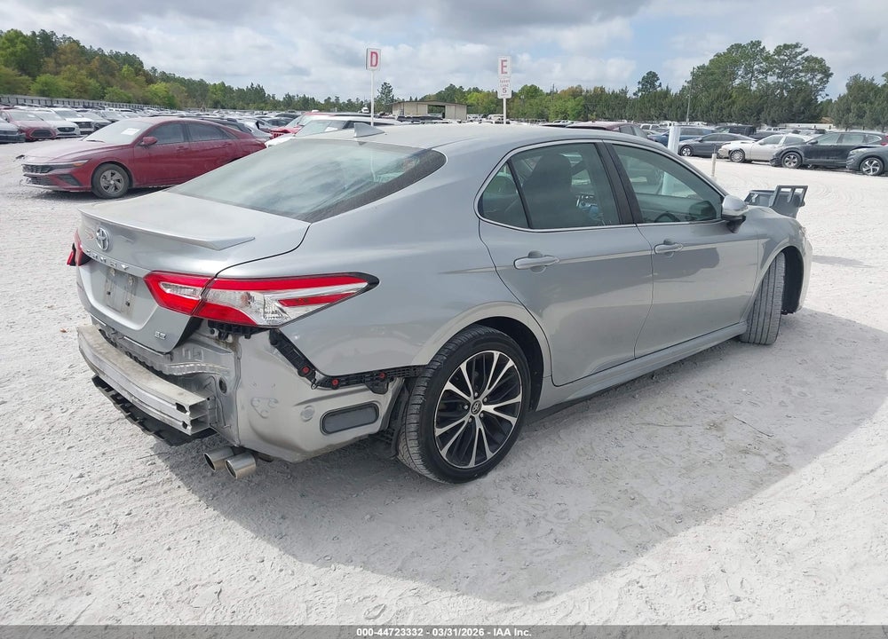 2020 TOYOTA CAMRY SE VIN: 4T1G11AK6LU900556