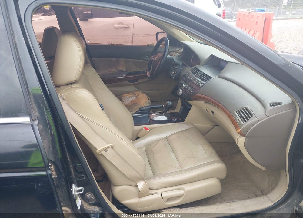 2009 HONDA ACCORD 2.4 EX-L VIN: 1HGCP26809A167274
