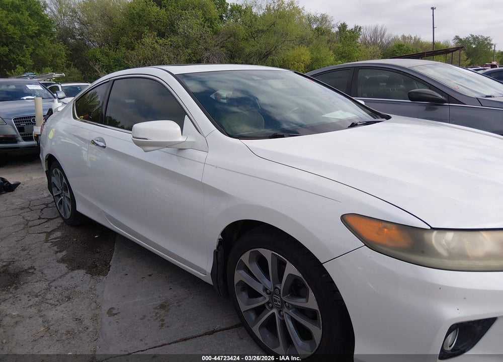 2014 HONDA ACCORD EX-L V-6 VIN: 1HGCT2B81EA002989
