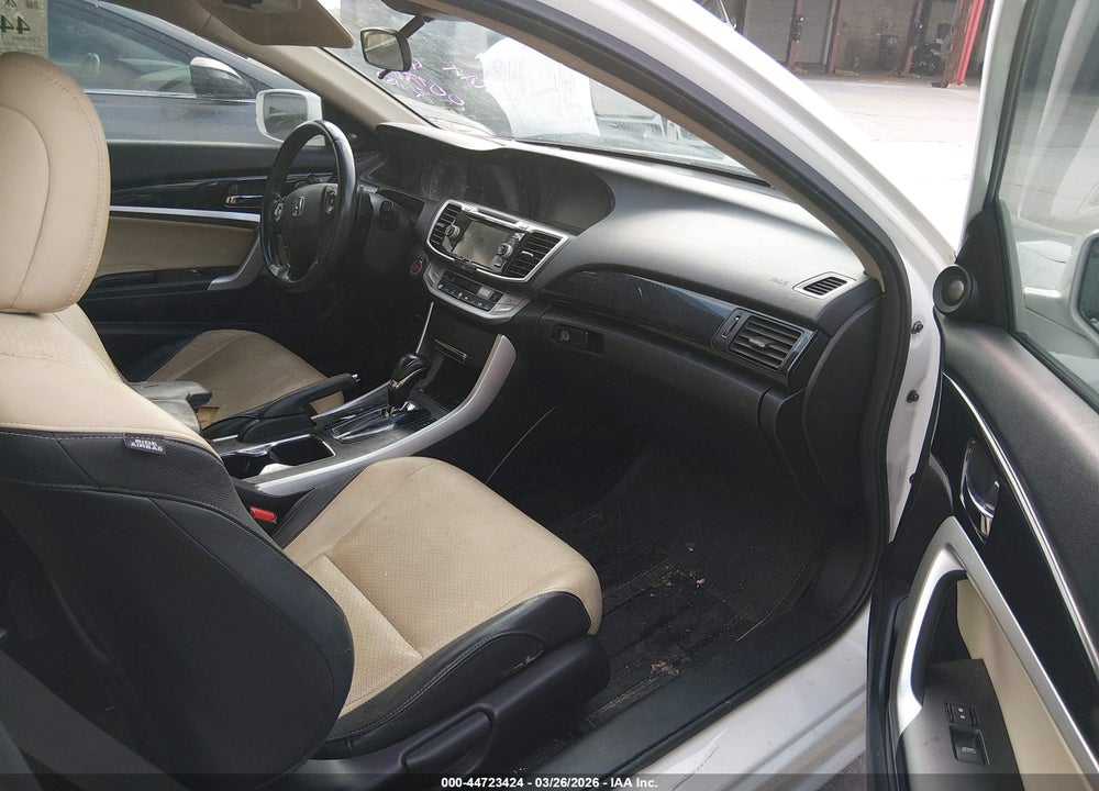 2014 HONDA ACCORD EX-L V-6 VIN: 1HGCT2B81EA002989