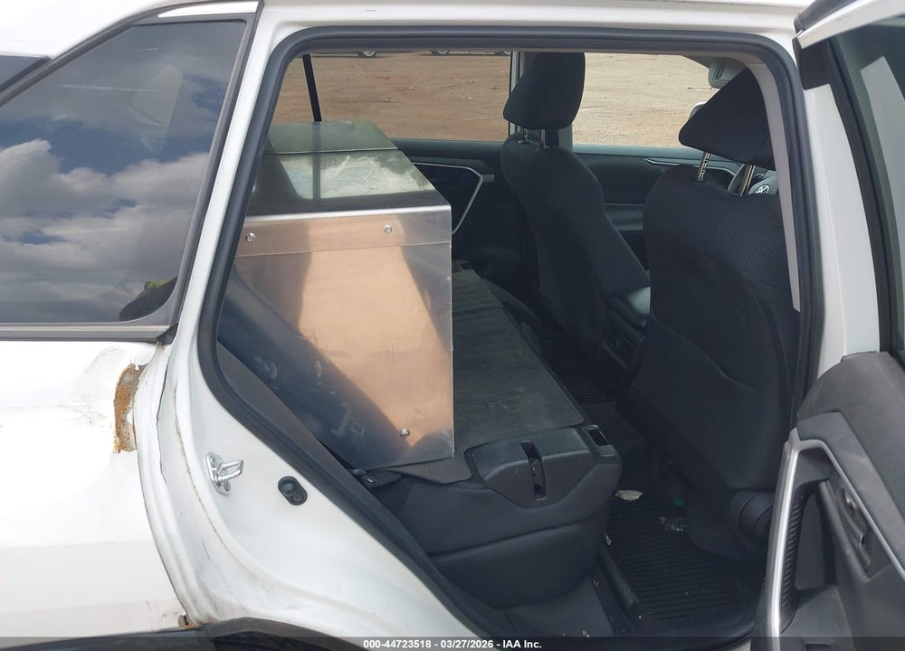 2022 TOYOTA RAV4 LE VIN: 2T3G1RFV8NC297879