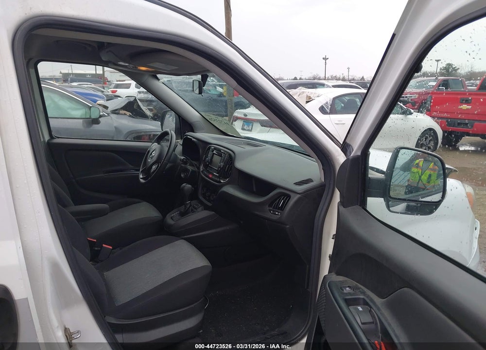 2019 RAM PROMASTER CITY TRADESMAN SLT VIN: ZFBHRFBB8K6N25448