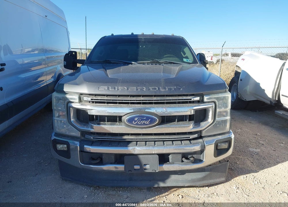 2022 FORD F-250 XLT VIN: 1FT8W2BT3NEF58908