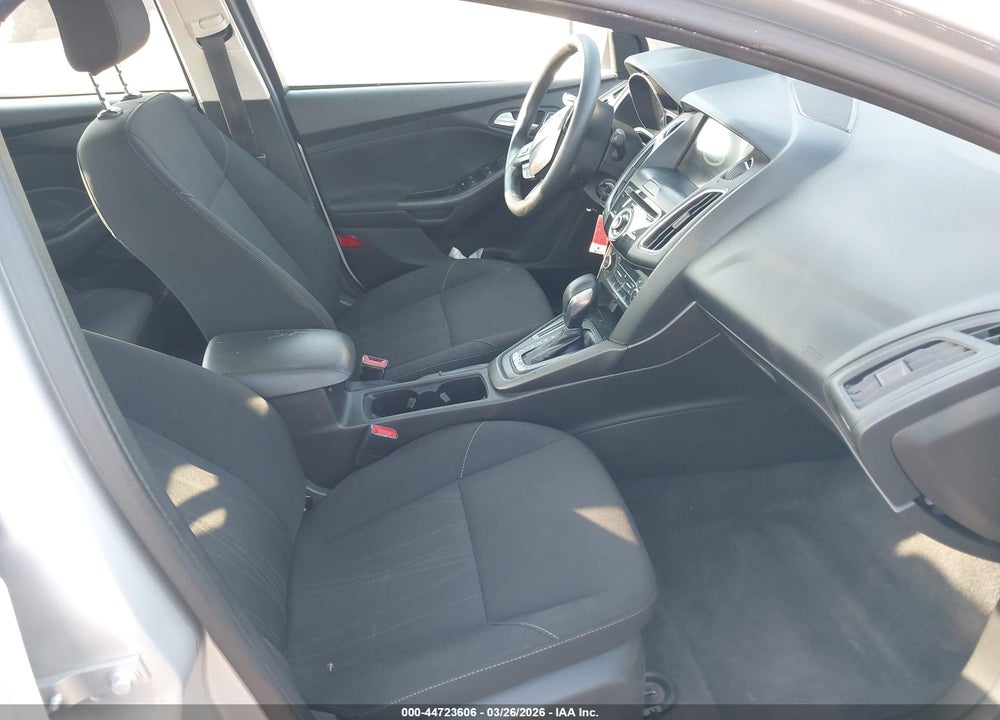 2018 FORD FOCUS VIN: 1FADP3H20JL201374