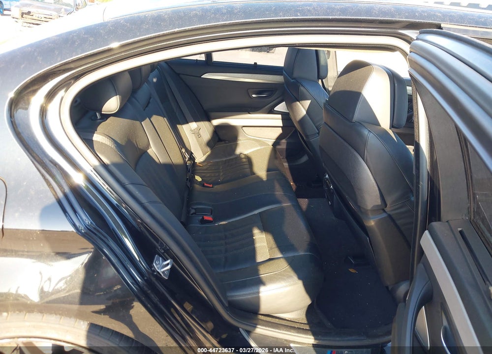 2014 BMW M5 VIN: WBSFV9C54ED593765