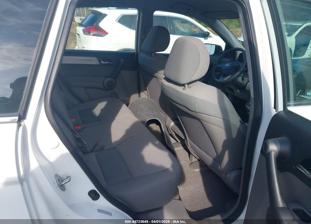 2010 HONDA CR-V LX VIN: 5J6RE4H33AL045250