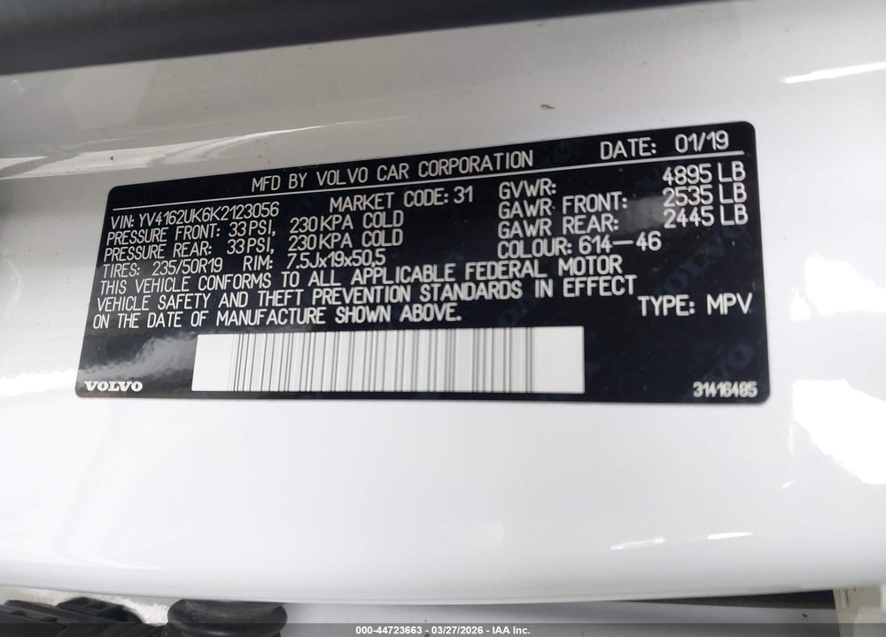 2019 VOLVO XC40 T5 MOMENTUM VIN: YV4162UK6K2123056