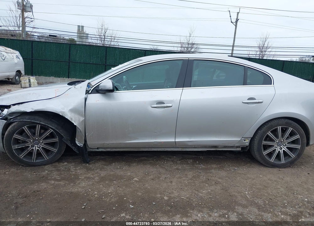 2017 VOLVO S60 INSCRIPTION T5 PLATINUM VIN: LYV402TM7HB152707