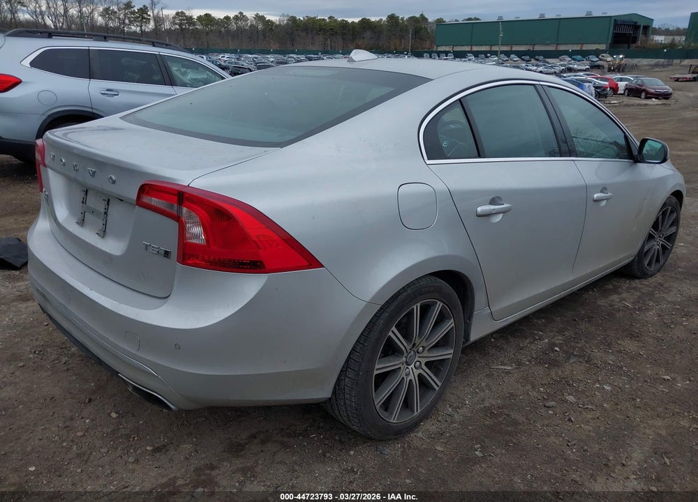 2017 VOLVO S60 INSCRIPTION T5 PLATINUM VIN: LYV402TM7HB152707