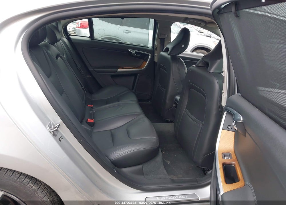 2017 VOLVO S60 INSCRIPTION T5 PLATINUM VIN: LYV402TM7HB152707