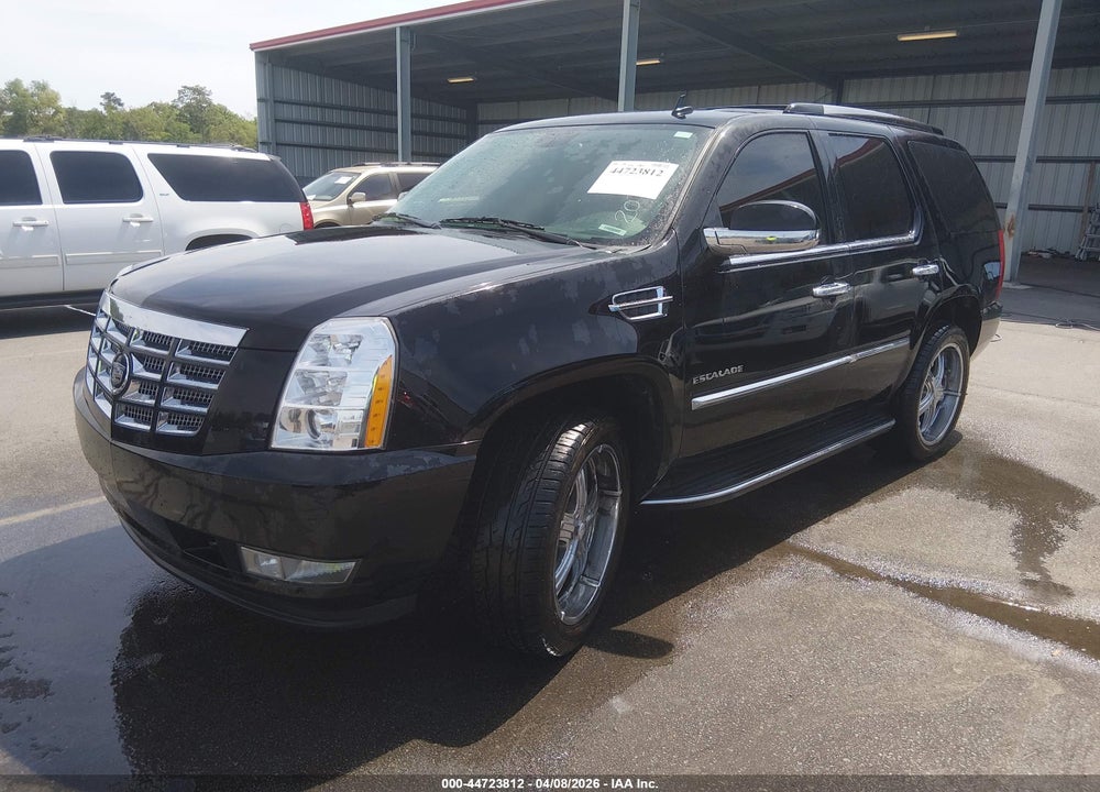 2011 CADILLAC ESCALADE STANDARD VIN: 1GYS3AEF1BR207976
