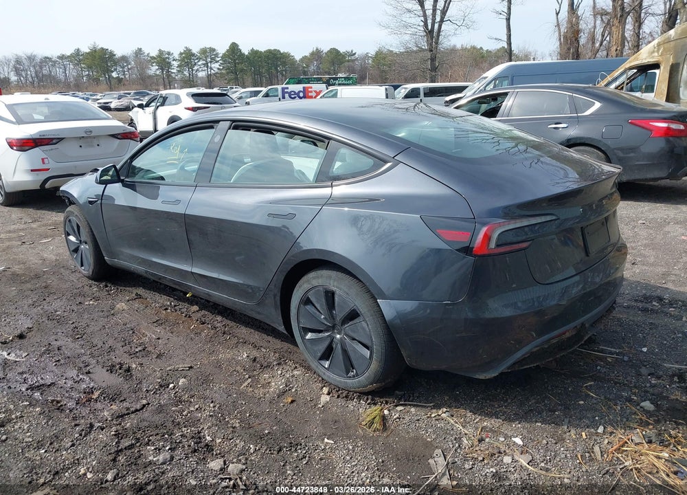 2025 TESLA MODEL 3 LONG RANGE REAR-WHEEL DRIVE/STANDARD REAR-WHEEL DRIVE VIN: 5YJ3E1EA1SF020204