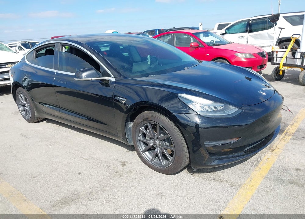 2019 TESLA MODEL 3 LONG RANGE/PERFORMANCE VIN: 5YJ3E1EB5KF385672