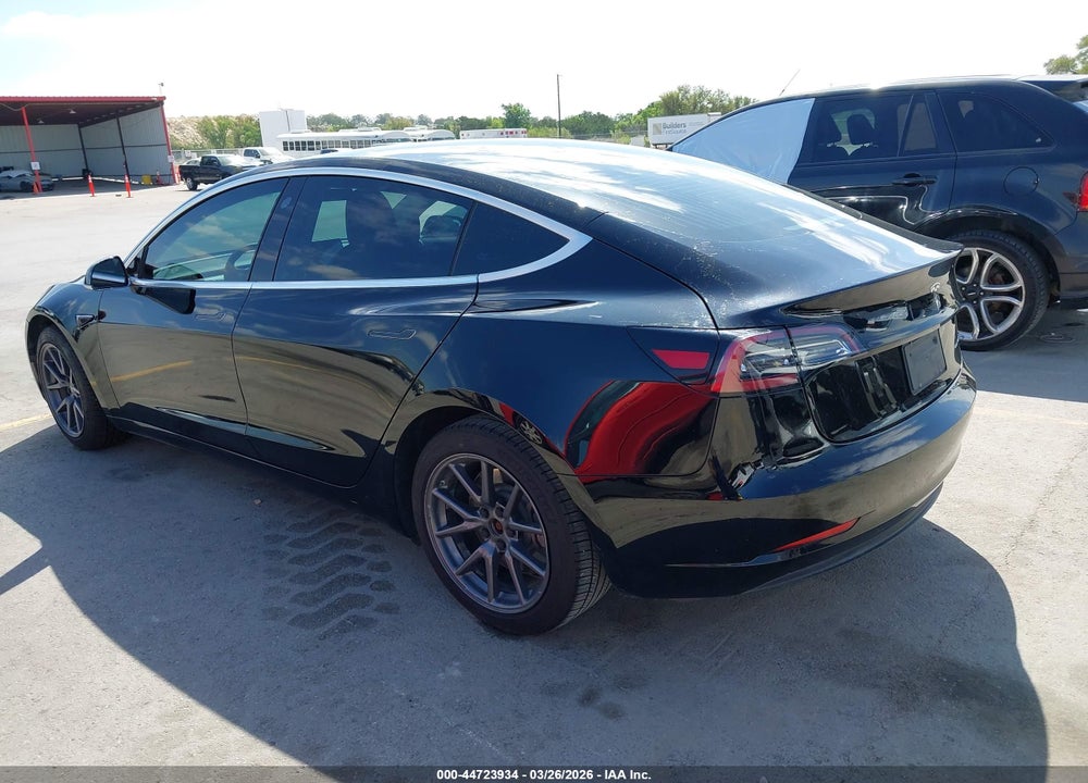 2019 TESLA MODEL 3 LONG RANGE/PERFORMANCE VIN: 5YJ3E1EB5KF385672