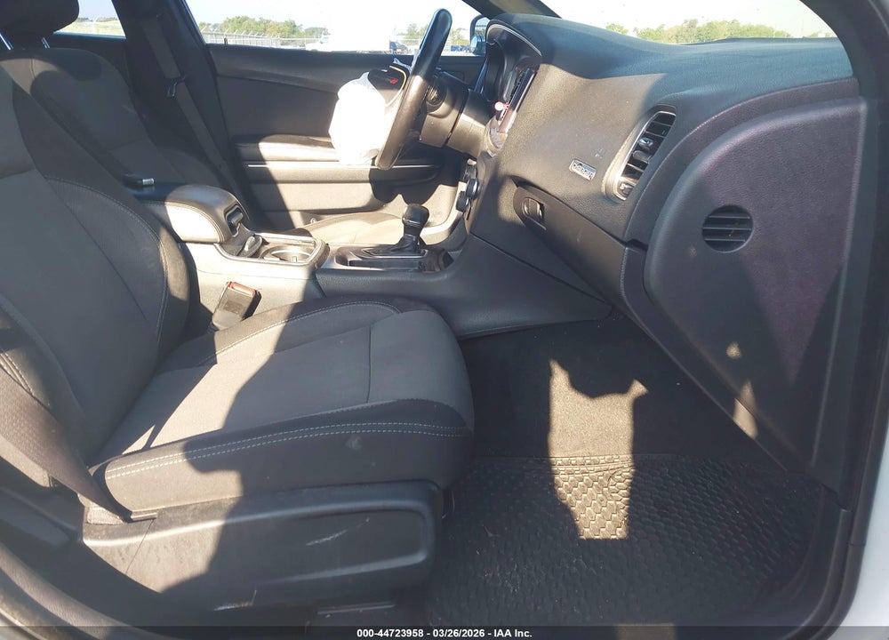 2015 DODGE CHARGER SE VIN: 2C3CDXBG0FH784998