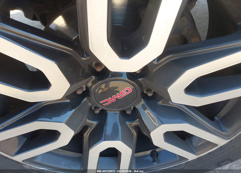 2011 CHEVROLET SILVERADO 1500 LT VIN: 1GCRKSE36BZ279095