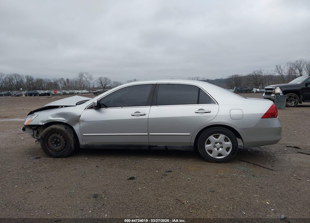2007 HONDA ACCORD 2.4 LX VIN: 1HGCM56457A013504