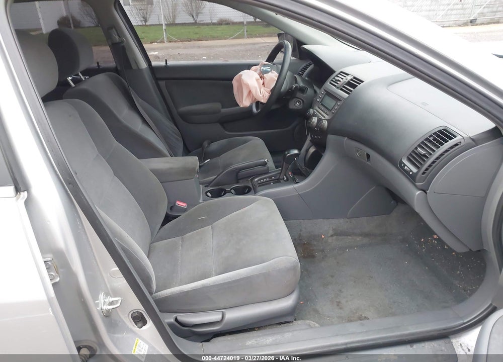 2007 HONDA ACCORD 2.4 LX VIN: 1HGCM56457A013504