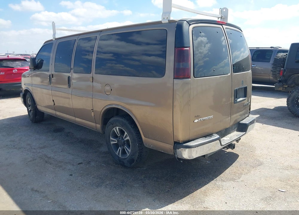 2004 CHEVROLET EXPRESS VIN: 1GNFG15T341126827