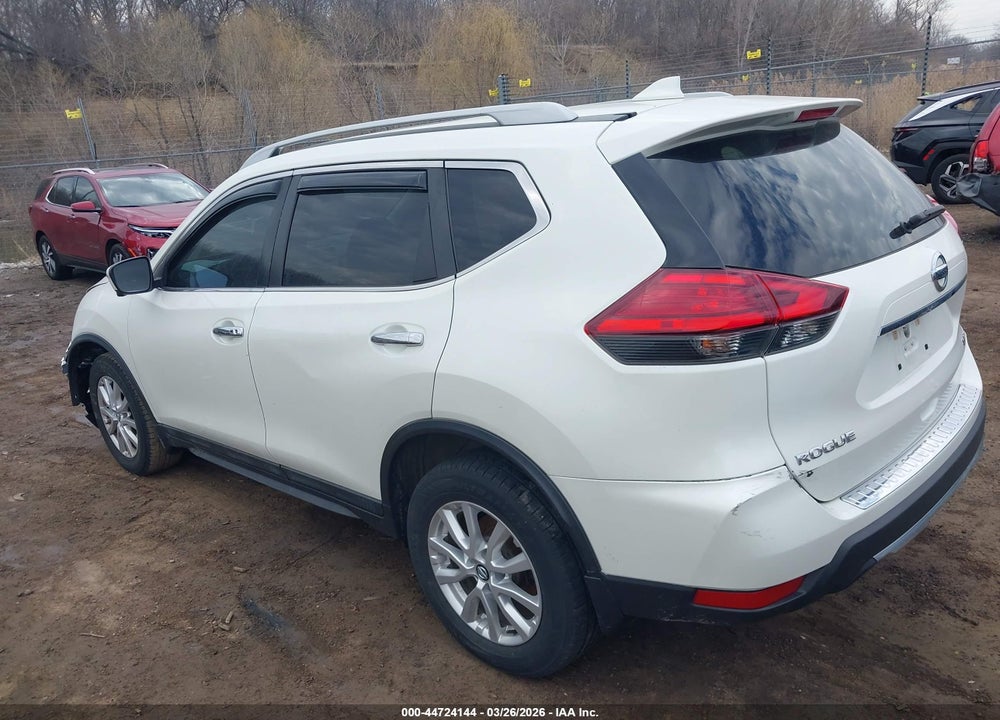 2017 NISSAN ROGUE SV VIN: 5N1AT2MV9HC896978