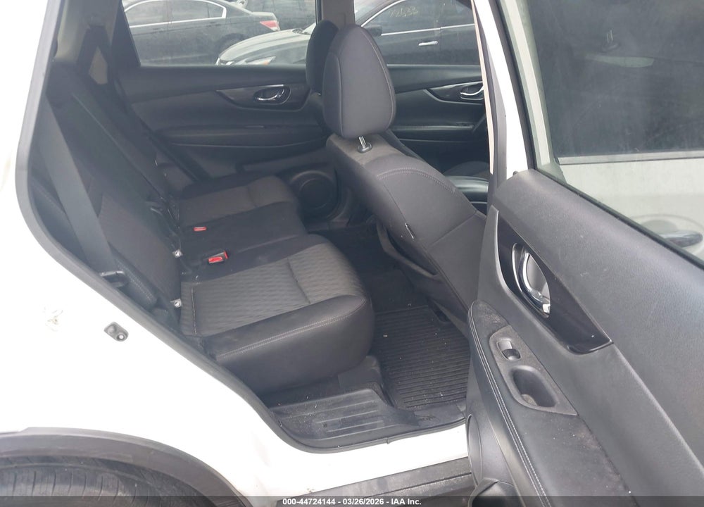 2017 NISSAN ROGUE SV VIN: 5N1AT2MV9HC896978