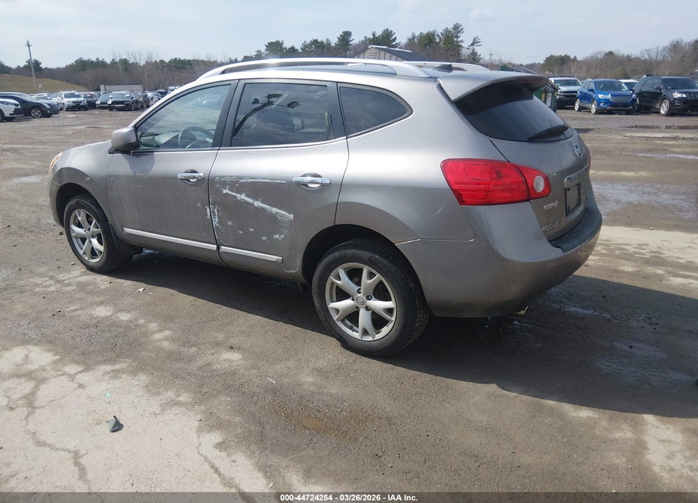2011 NISSAN ROGUE SV VIN: JN8AS5MV2BW258882