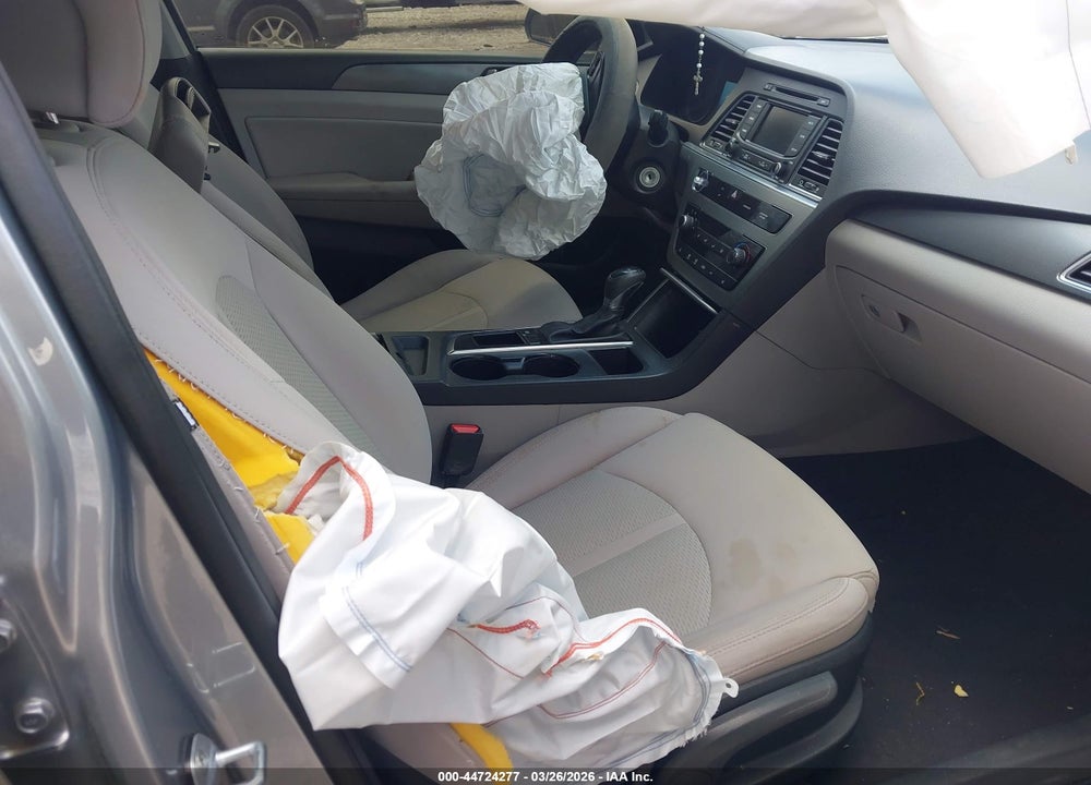 2015 HYUNDAI SONATA SPORT VIN: 5NPE34AFXFH034935
