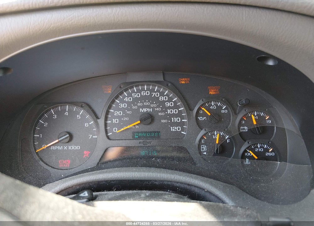 2002 CHEVROLET TRAILBLAZER LS VIN: 1GNDS13S622527537