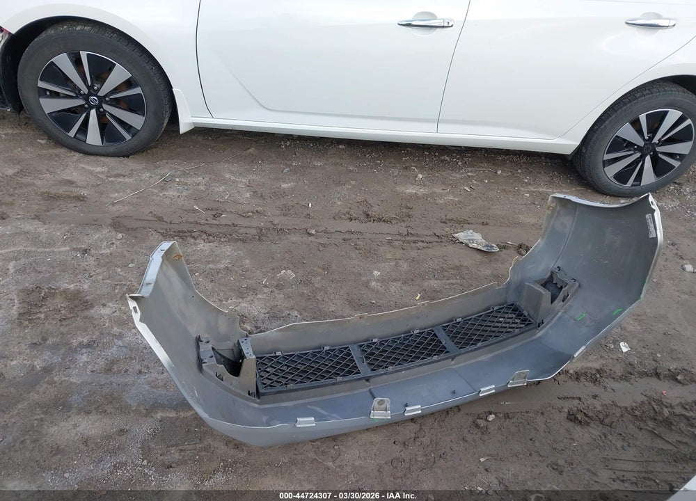 2011 FORD FOCUS SE VIN: 1FAHP3FN5BW120952