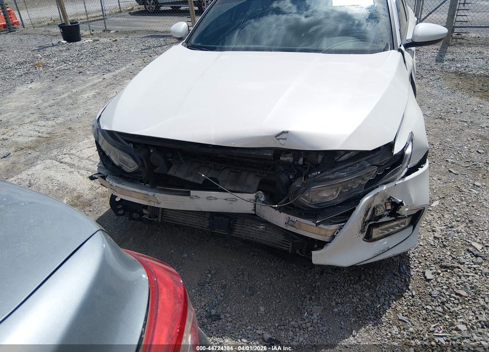 2018 HONDA ACCORD SPORT VIN: 1HGCV1F33JA070725