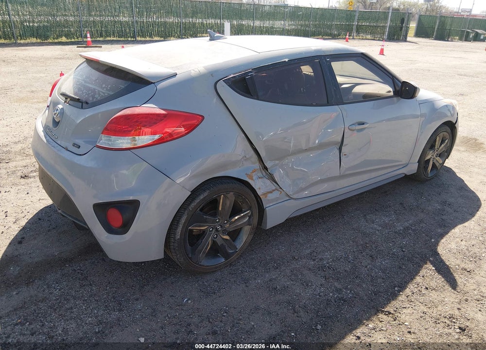 2014 HYUNDAI VELOSTER VIN: KMHTC6AE4EU199020