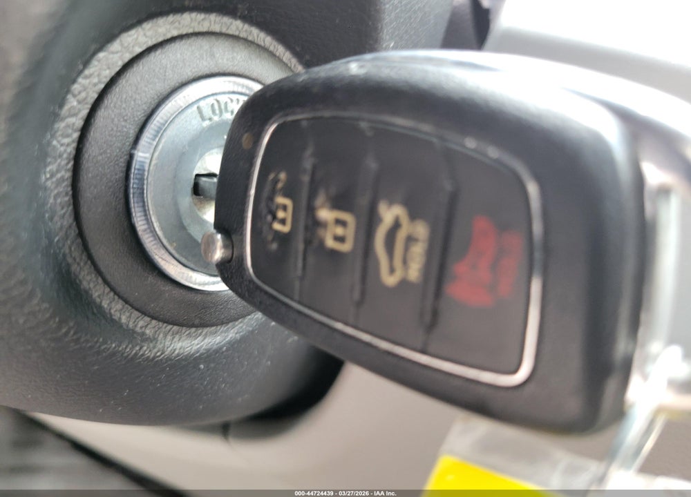 2016 HYUNDAI SONATA VIN: 5NPE24AF9GH305312