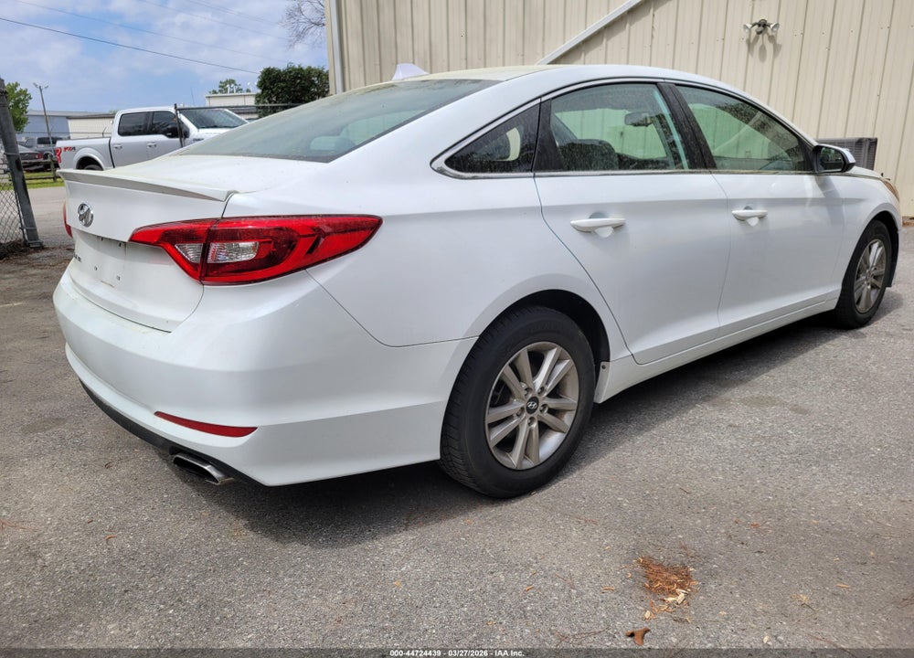 2016 HYUNDAI SONATA VIN: 5NPE24AF9GH305312