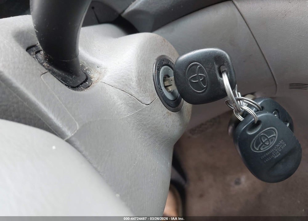 2008 TOYOTA SIENNA LE VIN: 5TDZK23C88S116462